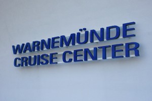 Schiffsankünfte im Warnemünder Cruise Center